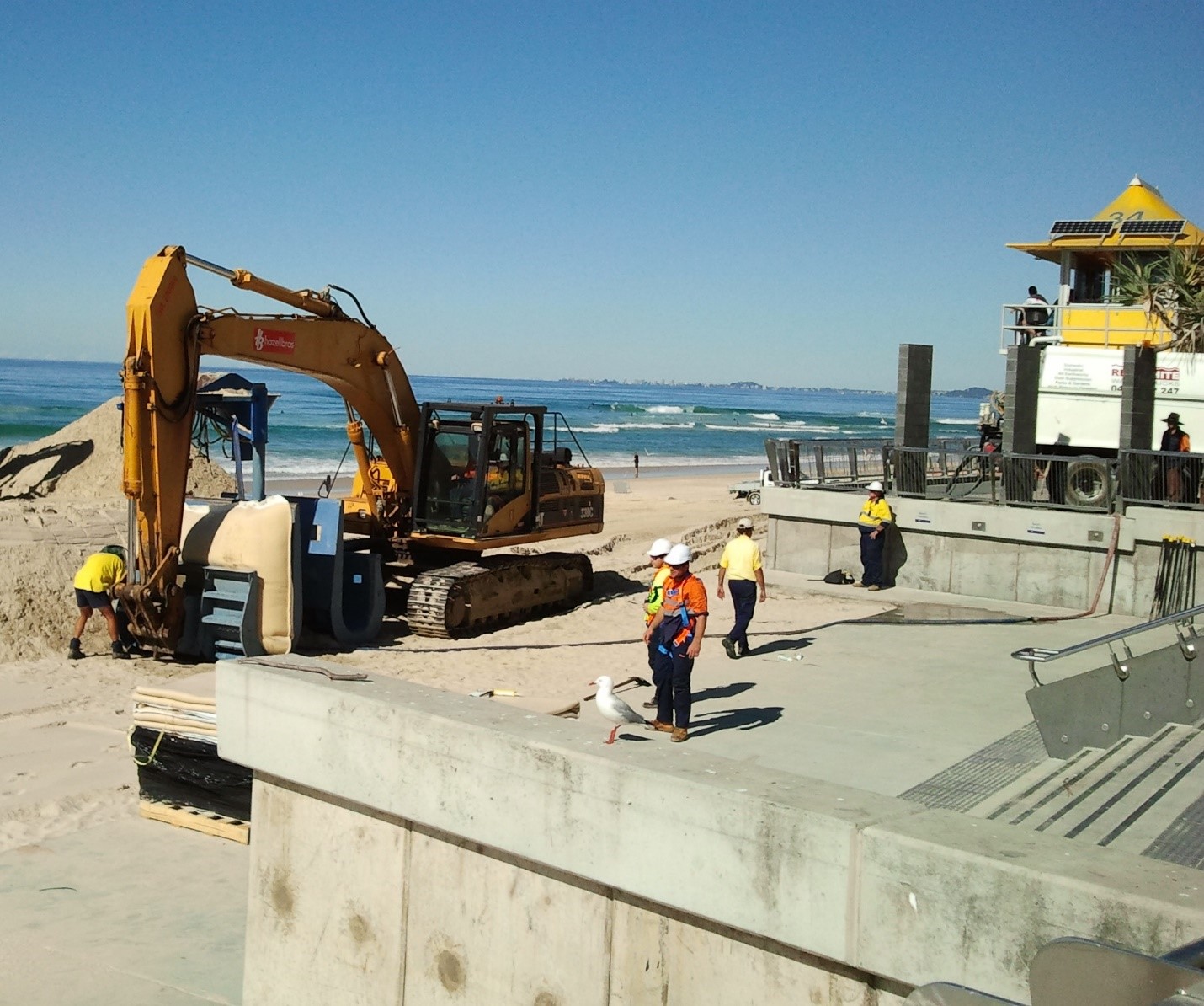 Figure 7. ELCOROCK GSCs being installed at Surfers Paradise, QLD